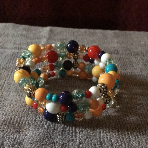 🌟Funky Chunky Colorful Glass and Metal Beaded Memory Wire Wrap bracelet artisan - Picture 1 of 5